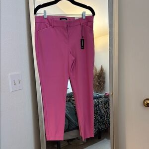 Elegant Pink Women's Pants